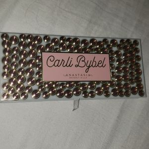 Anastasia Beverly Hills Carli Bybel